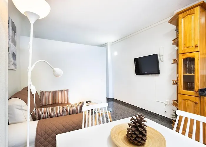 Dialez Holidays - Pris Paradise Appartamento *