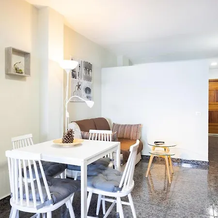 Dialez Holidays - Pris Paradise Apartamento