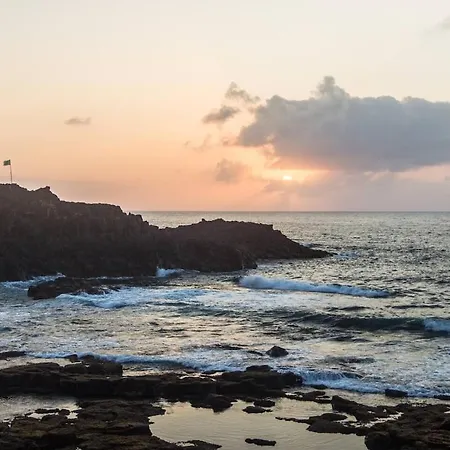 Dialez Holidays - Pris Paradise Appartement *